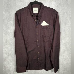 New Bison Casual Button Up Shirt Dark Red, Size Large!